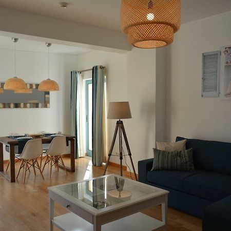 Beautiful Apartment In Albufeira Marina Exterior photo